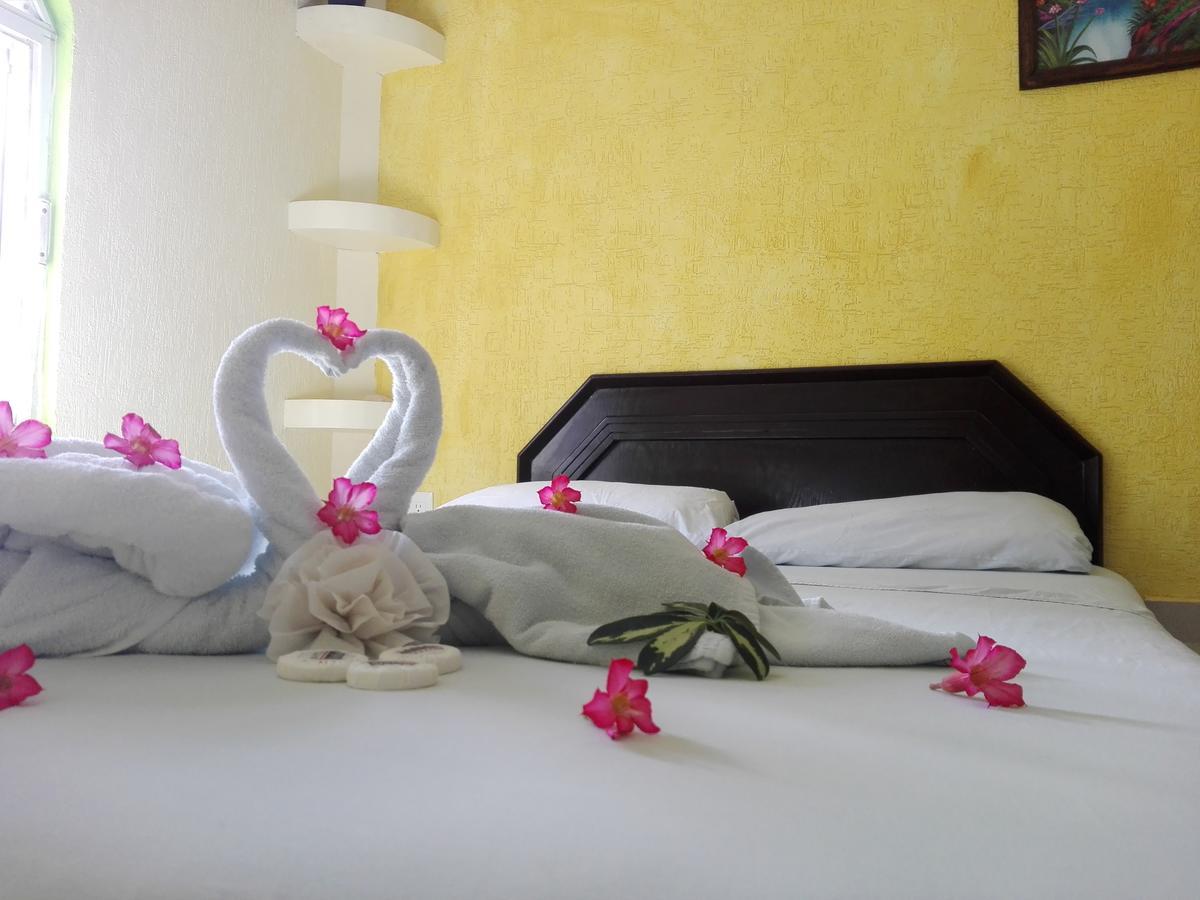 Hotel Melina Плая-дель-Кармен Экстерьер фото